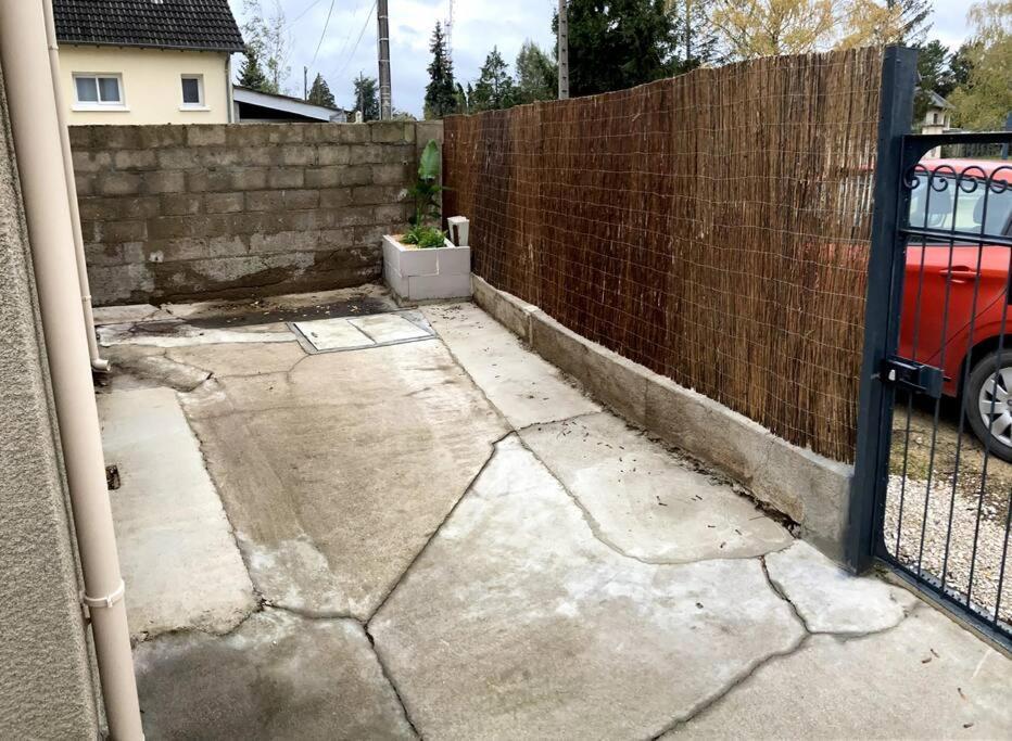 Jolie Maison Avec Courette Bourges Zewnętrze zdjęcie